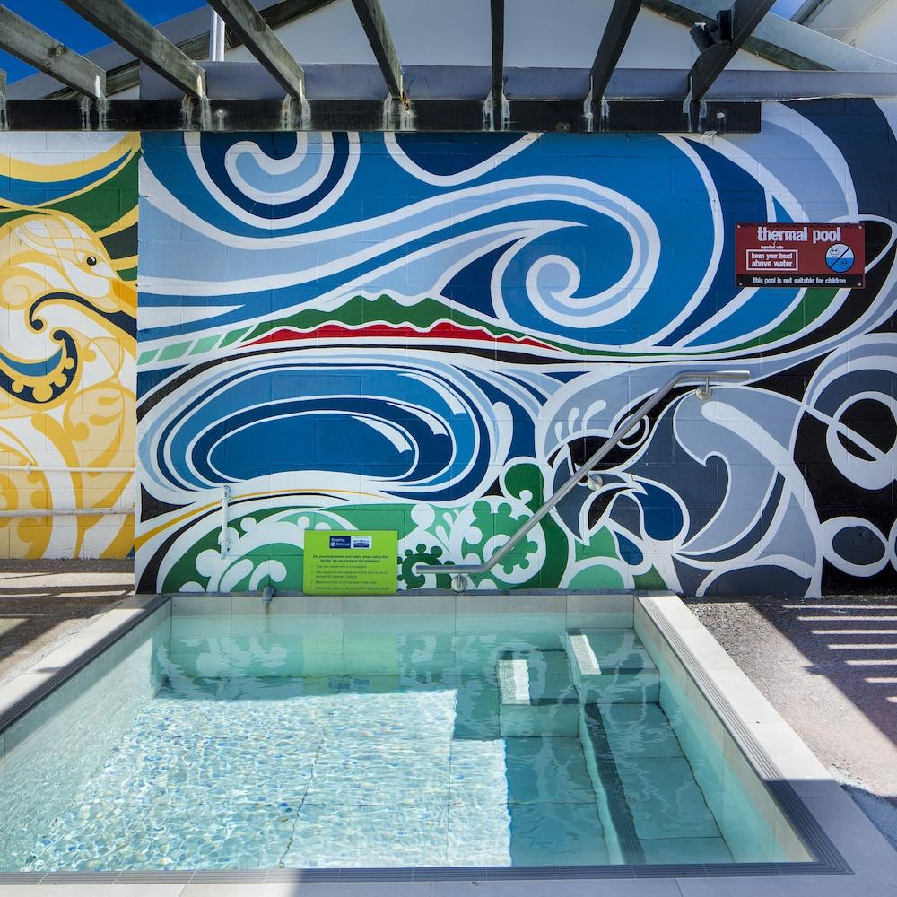 Four Canoes Hotel Rotorua Ngoại thất bức ảnh