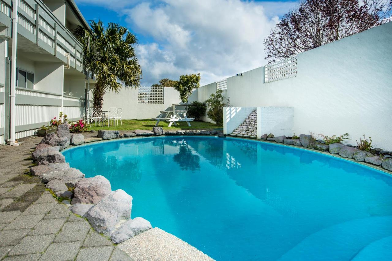 Four Canoes Hotel Rotorua Ngoại thất bức ảnh
